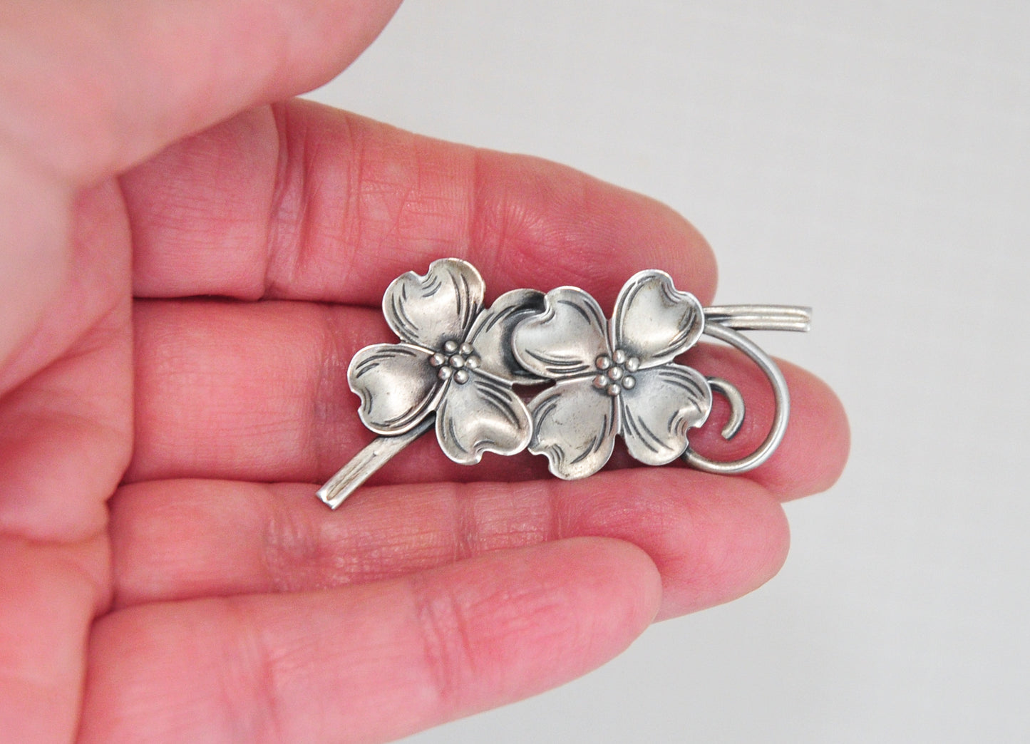 Vintage Beau Sterling Silver Dogwood Flower Brooch