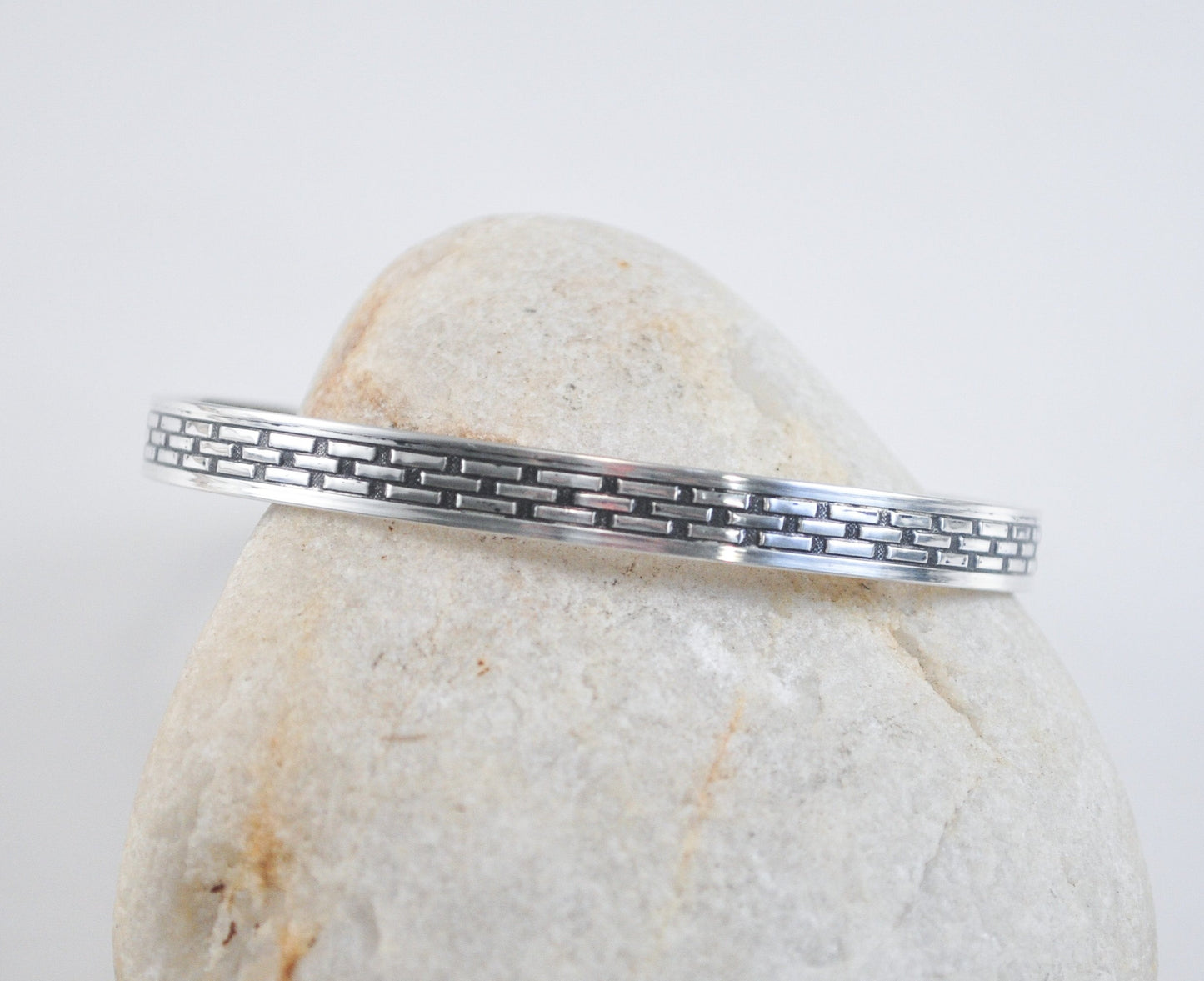 Vintage Sterling Silver Brick Pattern Bangle Bracelet