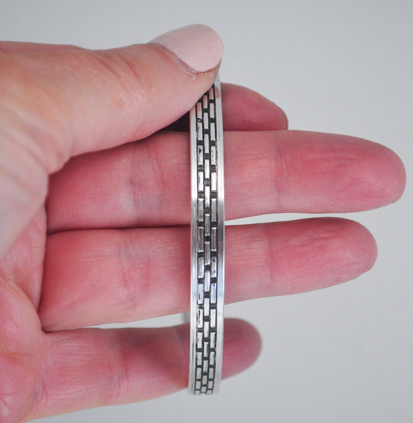 Vintage Sterling Silver Brick Pattern Bangle Bracelet