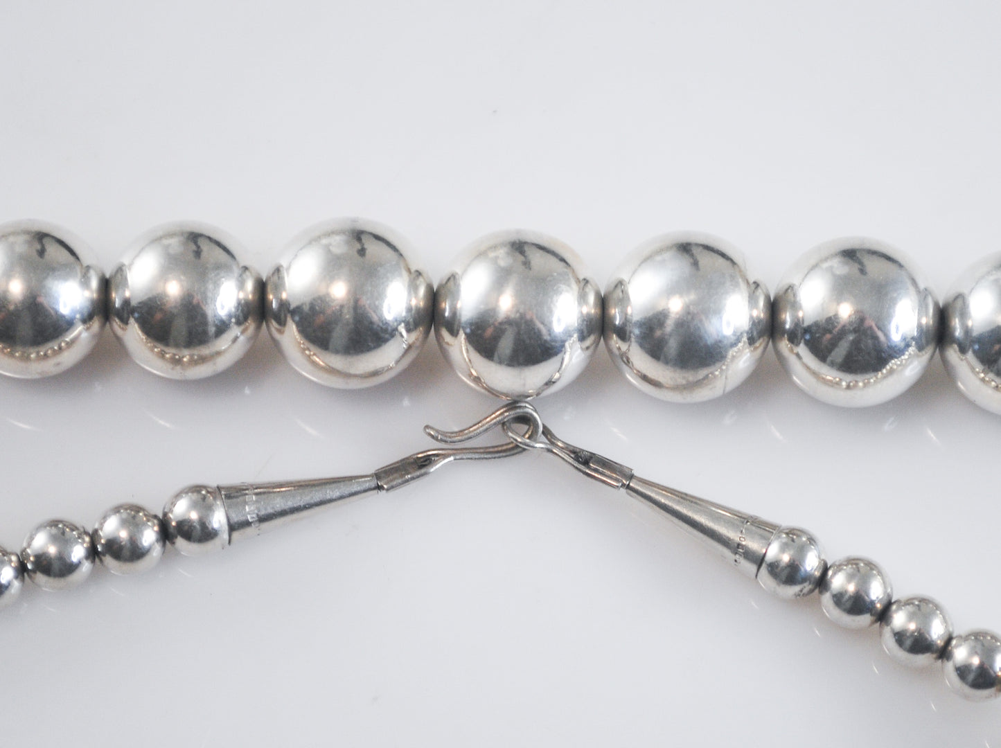 Heavy Sterling Silver Graduated Bead Ball Necklace 30 Inches