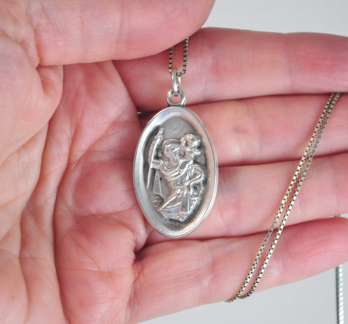 Vintage Sterling Silver Saint Christopher Medal Pendant Necklace