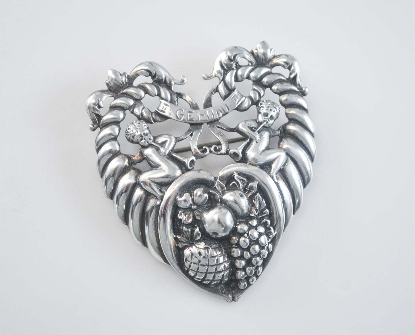 Large Cini Sterling Silver Zodiac Gemini Heart Brooch