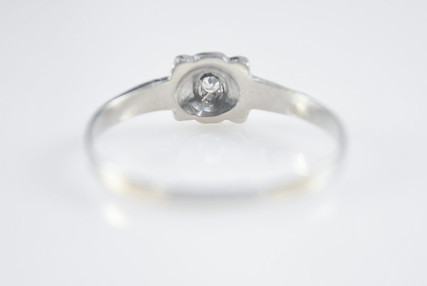 Antique 14K White Gold Diamond Ring