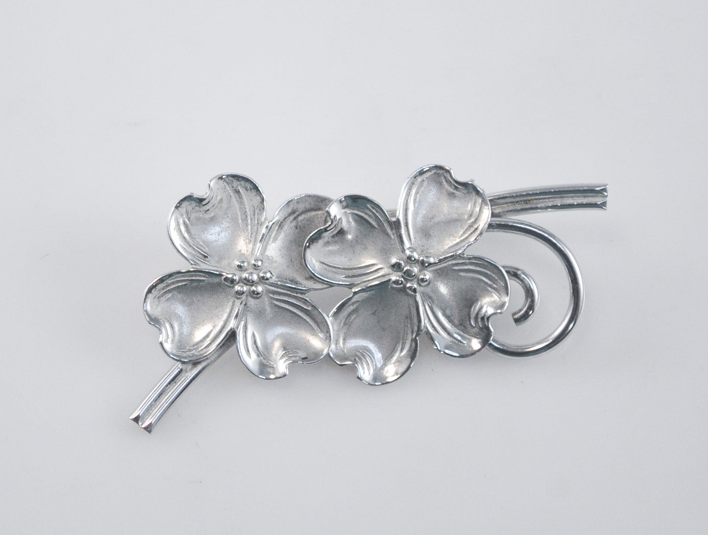 Vintage Beau Sterling Silver Dogwood Flower Brooch