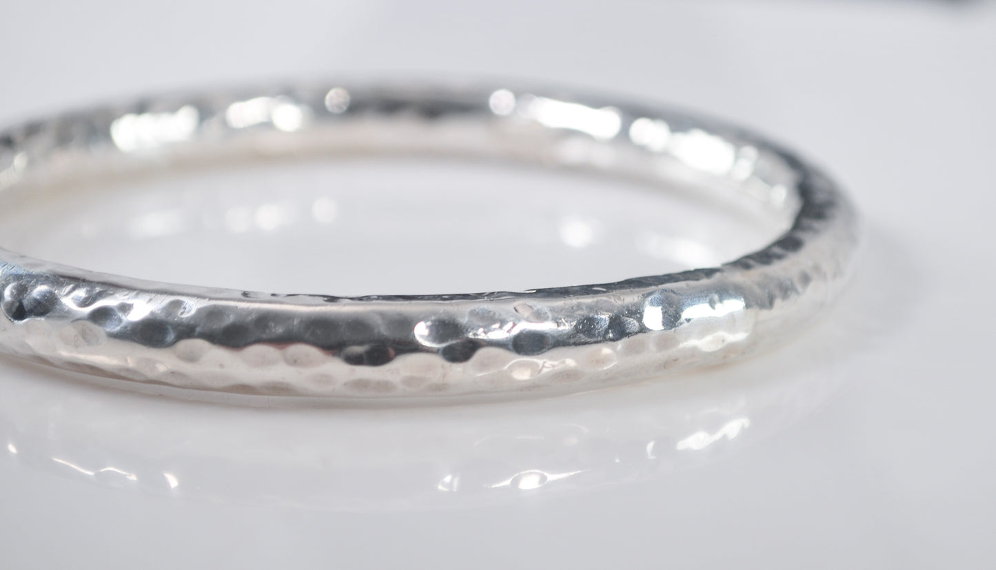 925 Italy Sterling Silver Hammered Bangle Bracelet