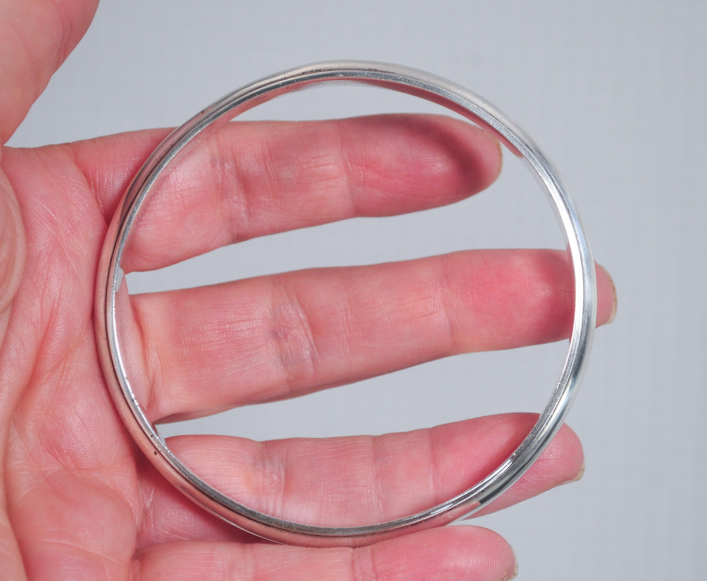 Heavy James Craig Colonial Williamsburg Handwrought Sterling Silver Bangle Bracelet