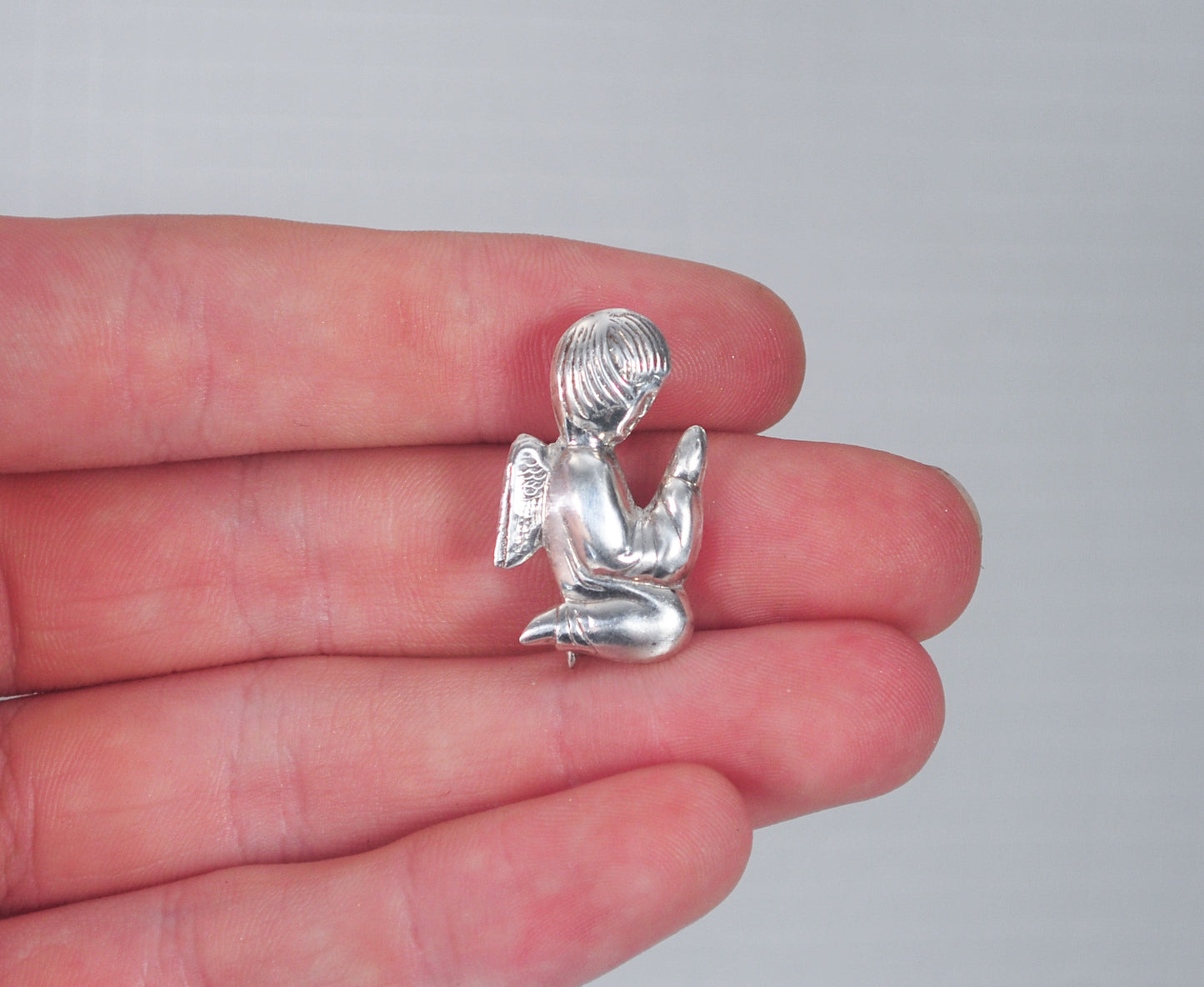 SMALL Vintage Sterling Silver Praying Angel Pendant Pin