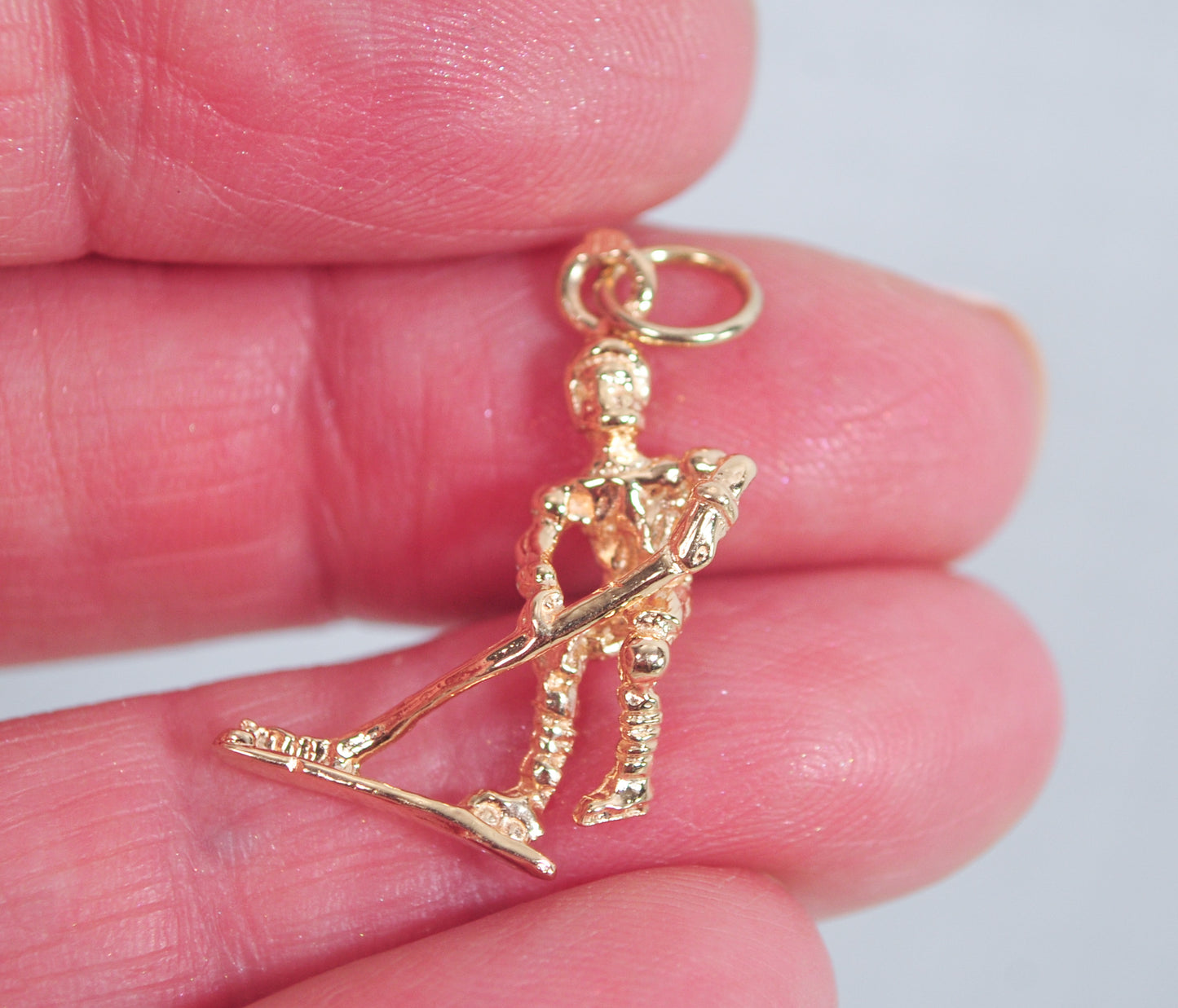 14K Gold Hockey Player Charm Pendant