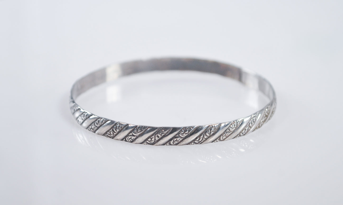 Vintage Sterling Silver Bangle Bracelet