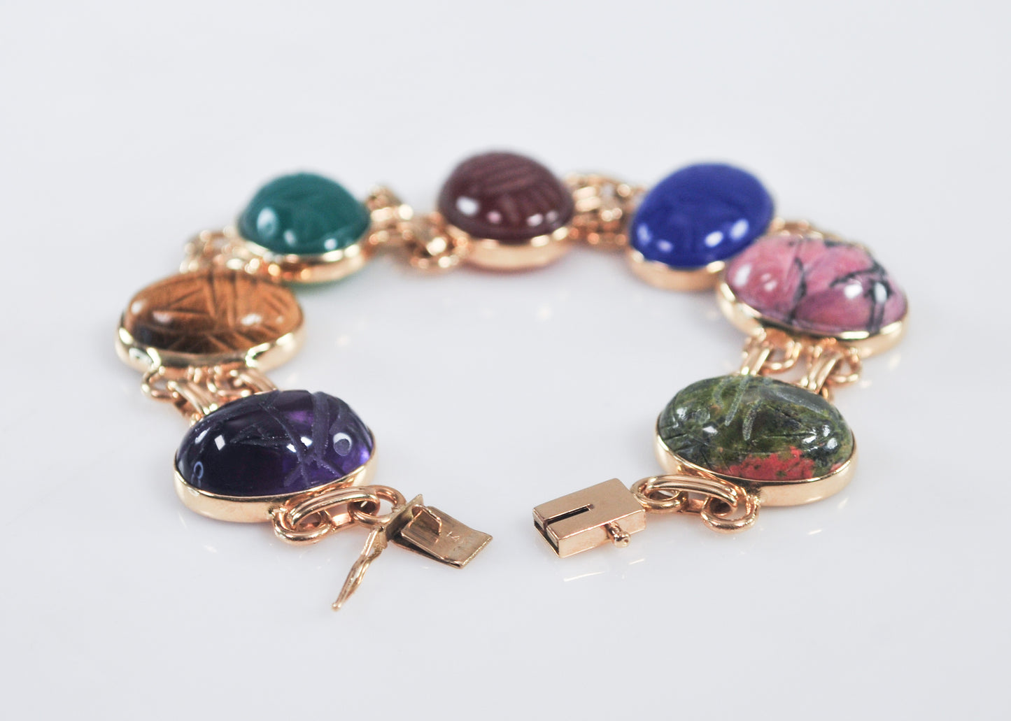 Vintage 14K Gold WRE Richards Scarab Bracelet