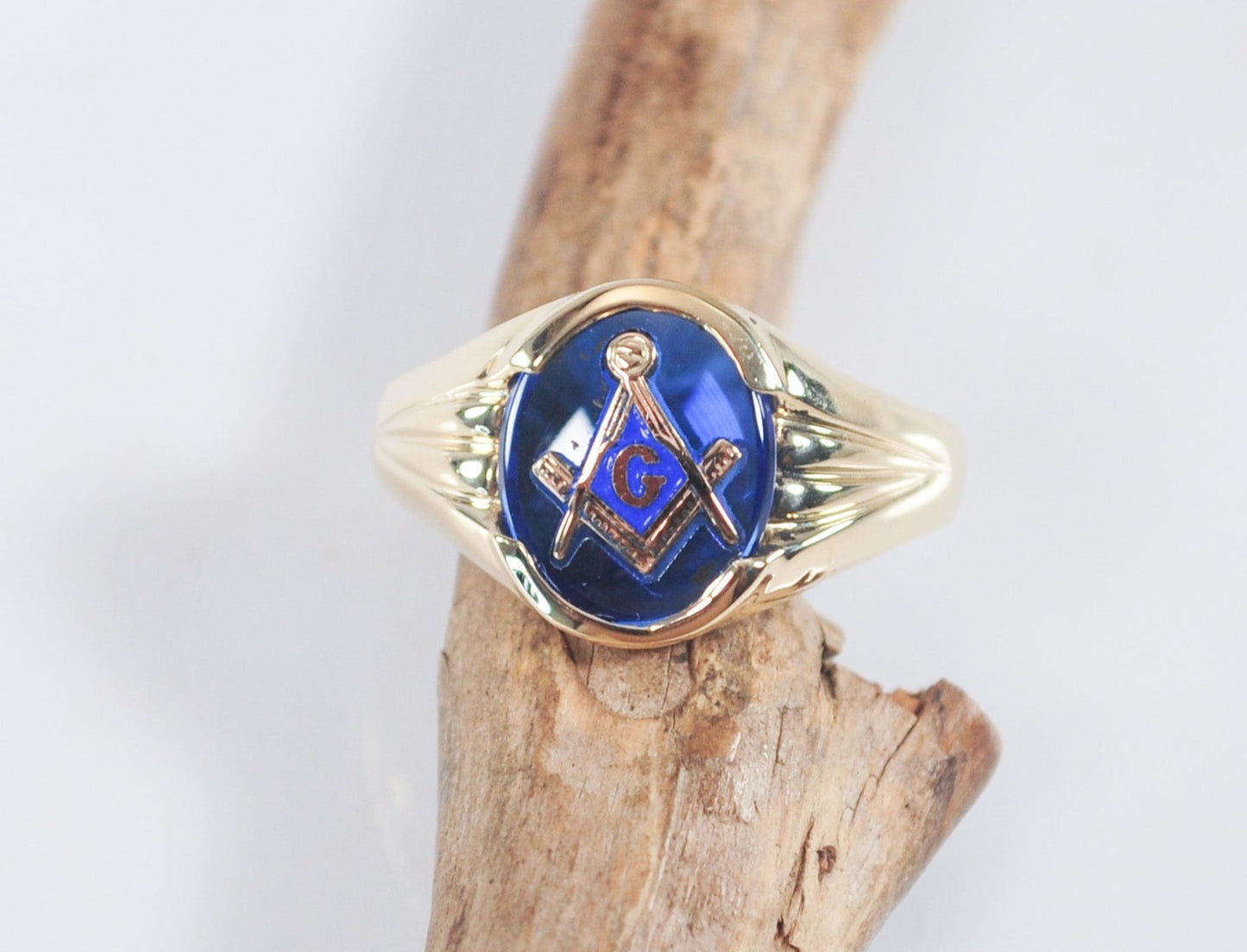 Vintage 10K Gold Masonic Ring