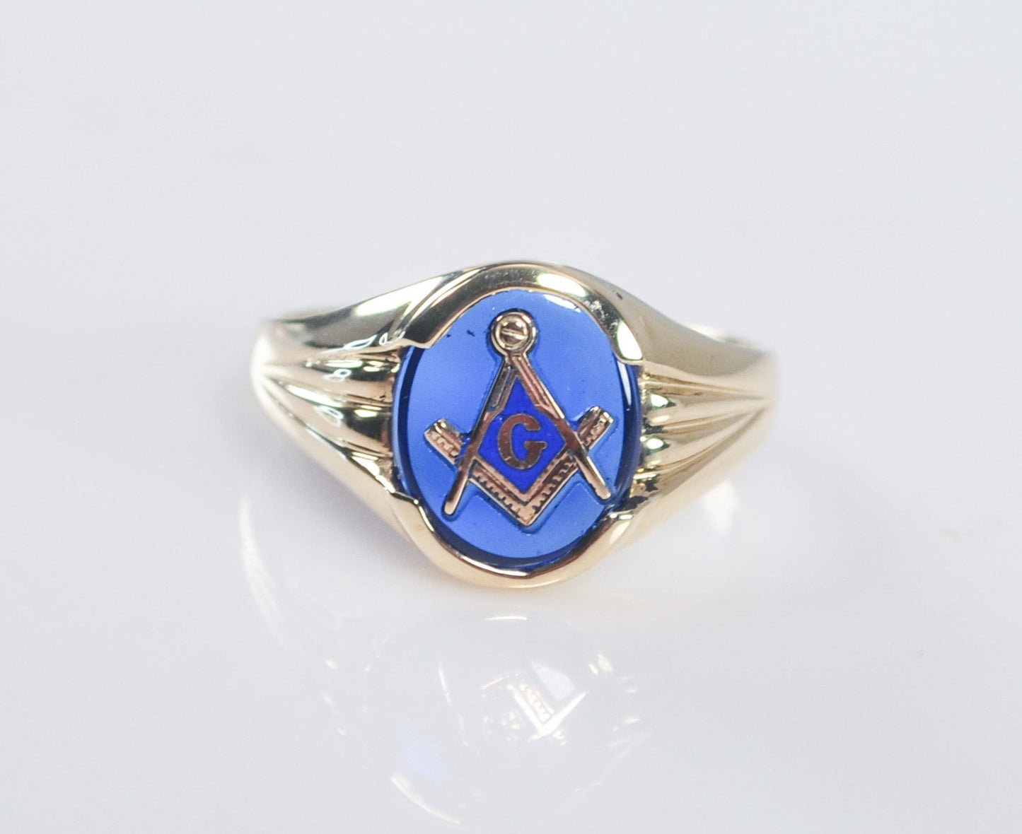 Vintage 10K Gold Masonic Ring