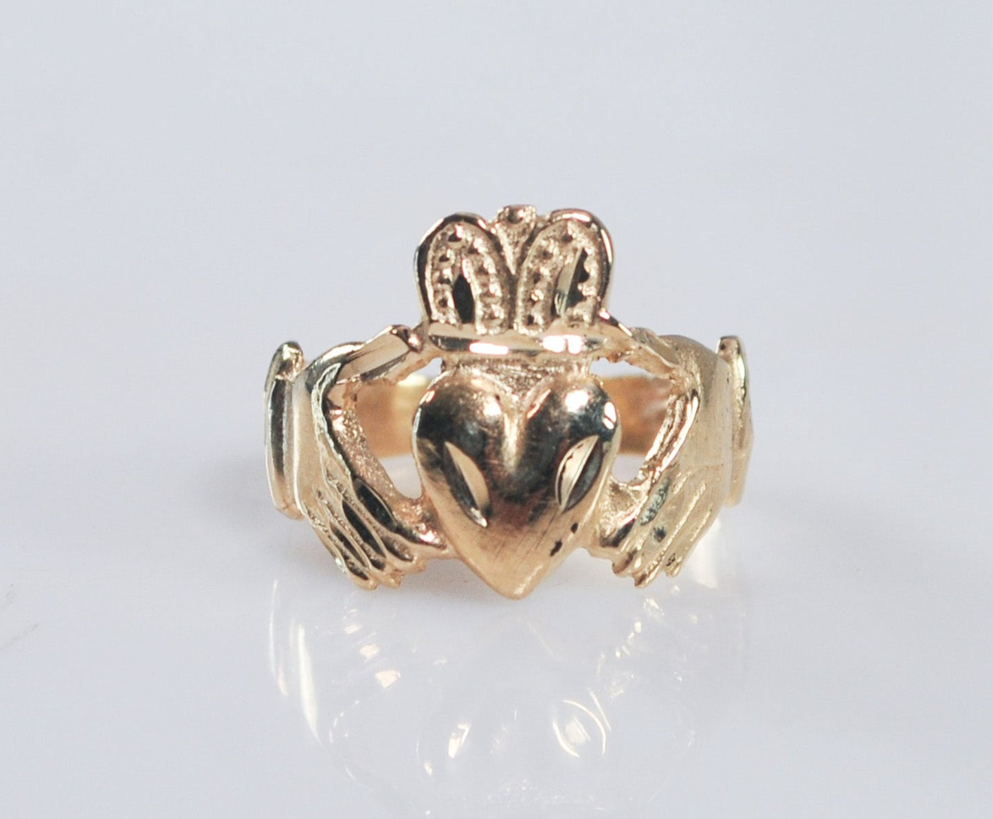 14K Gold Claddagh Ring