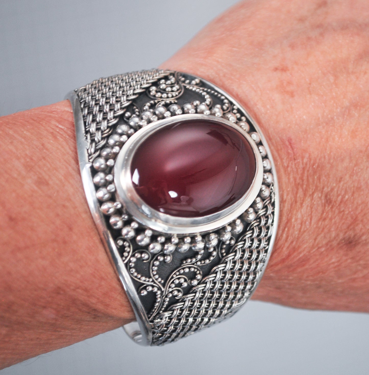 BA 925 Suarti Sterling Silver Carnelian Cuff Bracelet