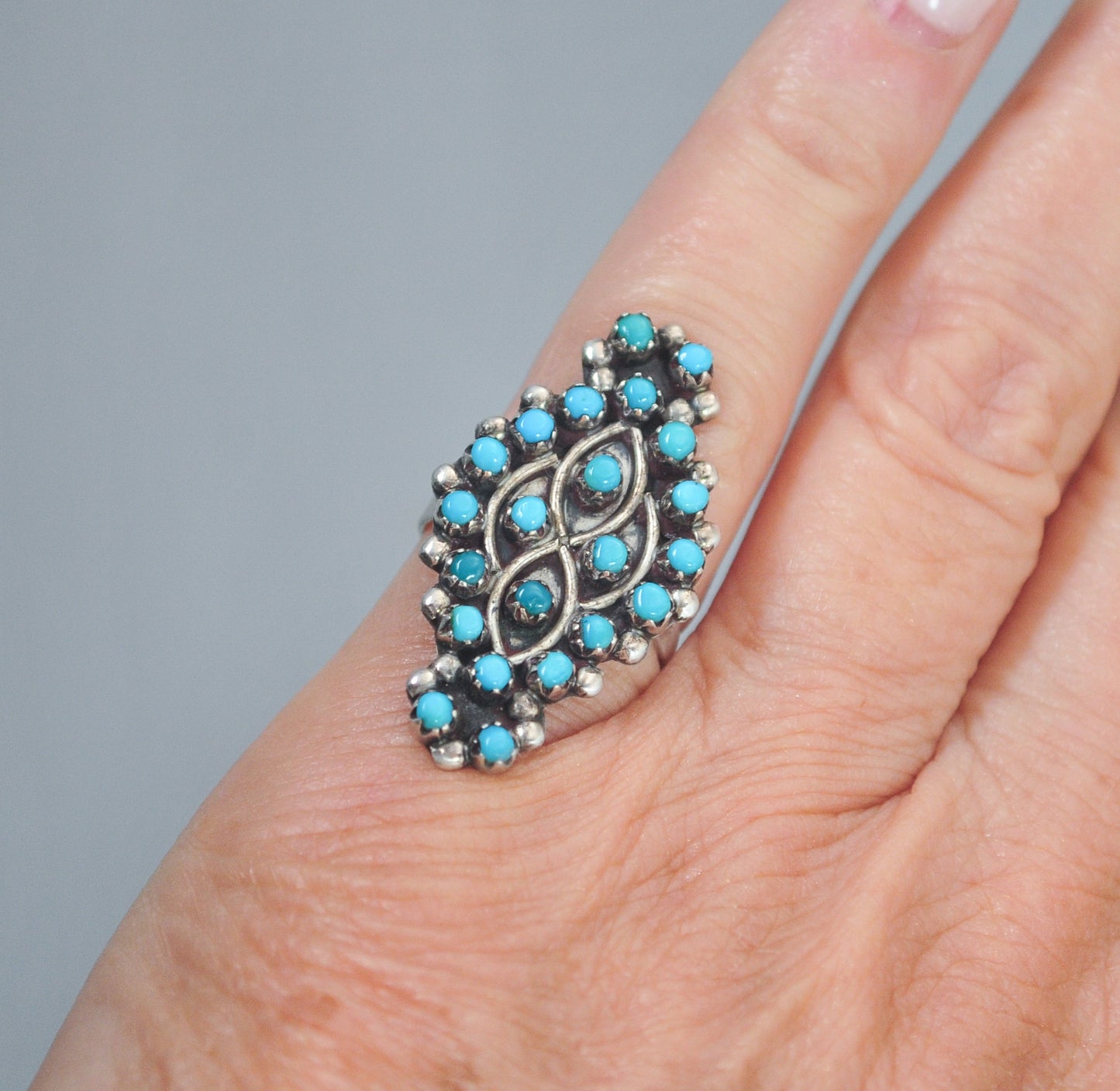 Zuni Petit point Turquoise Sterling Silver Ring