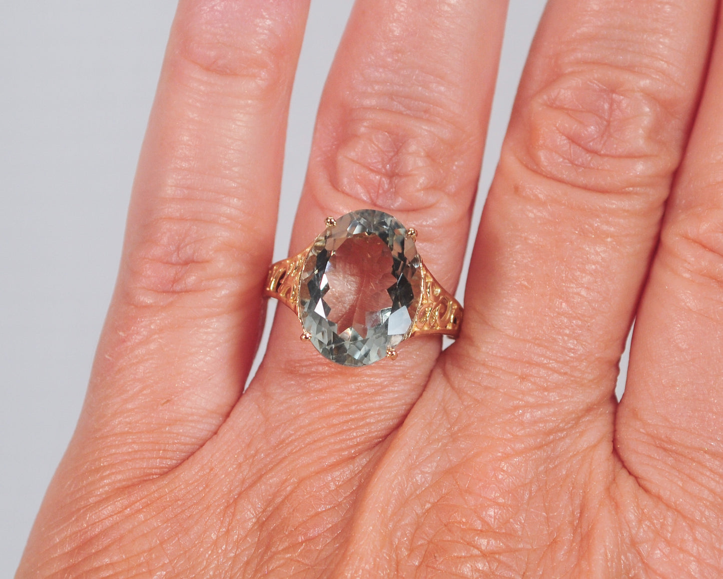 10K Gold Green Amethyst Ring