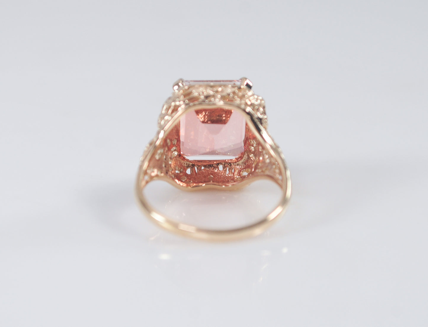 10K Gold Emerald Cut Filagree Ring