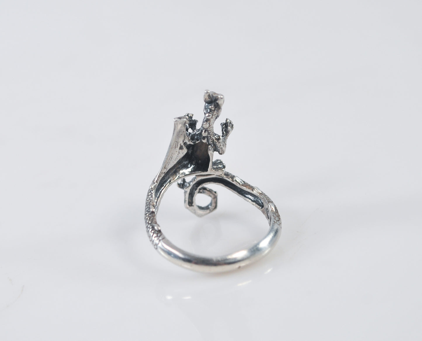 Shube Sterling Silver 3D Dragon Ring