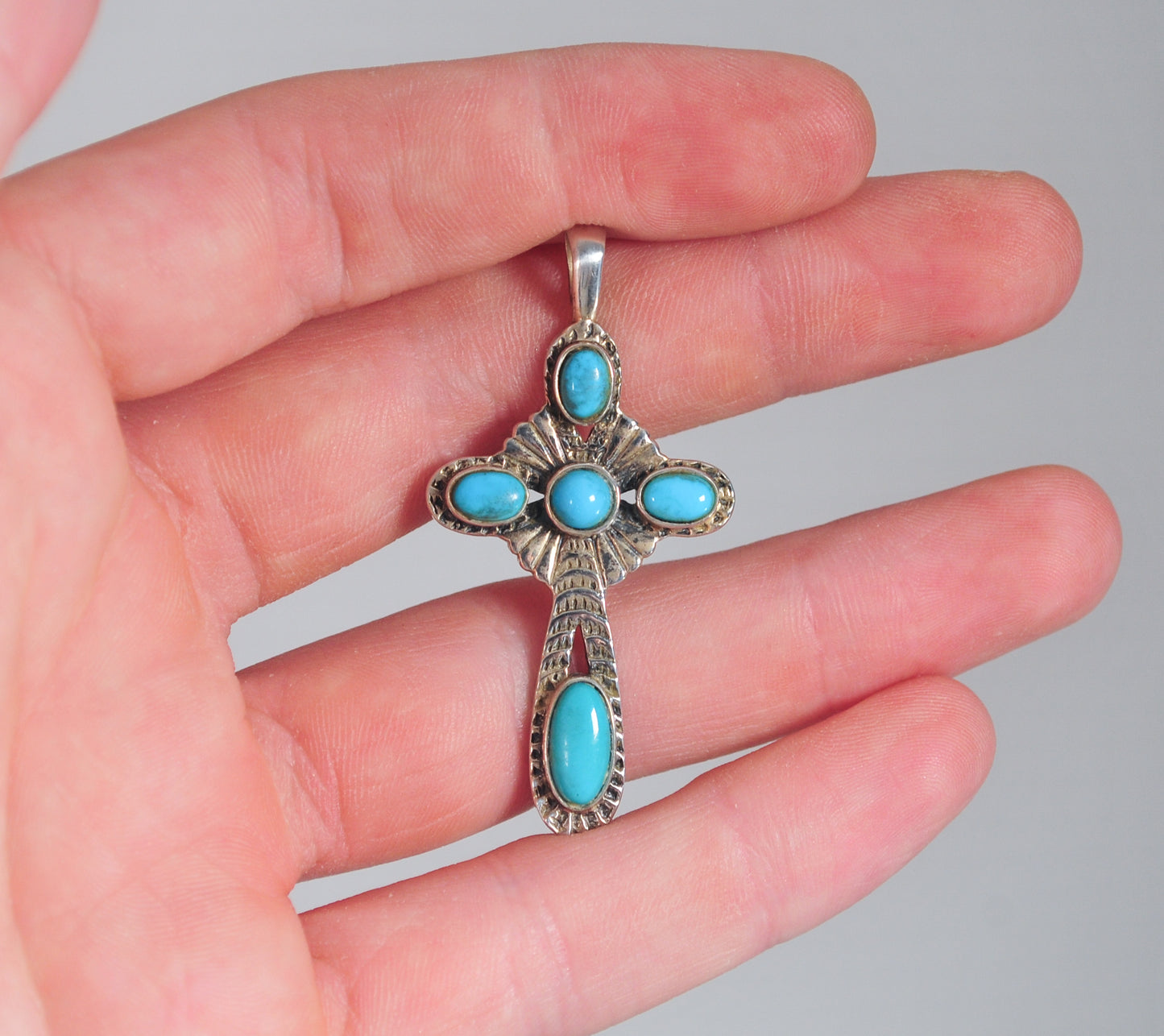 FD 925 Southwestern Style Turquoise Cross Pendant