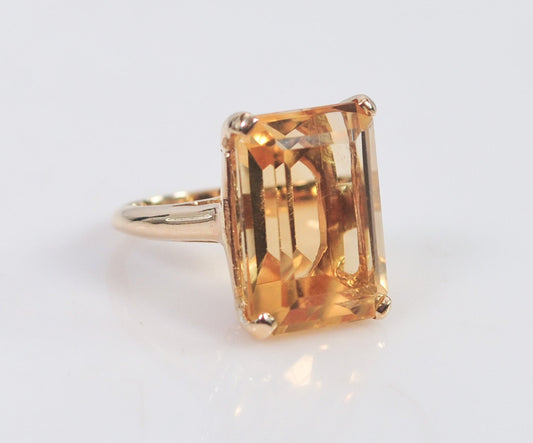 14K Gold Emerald Cut Citrine Ring