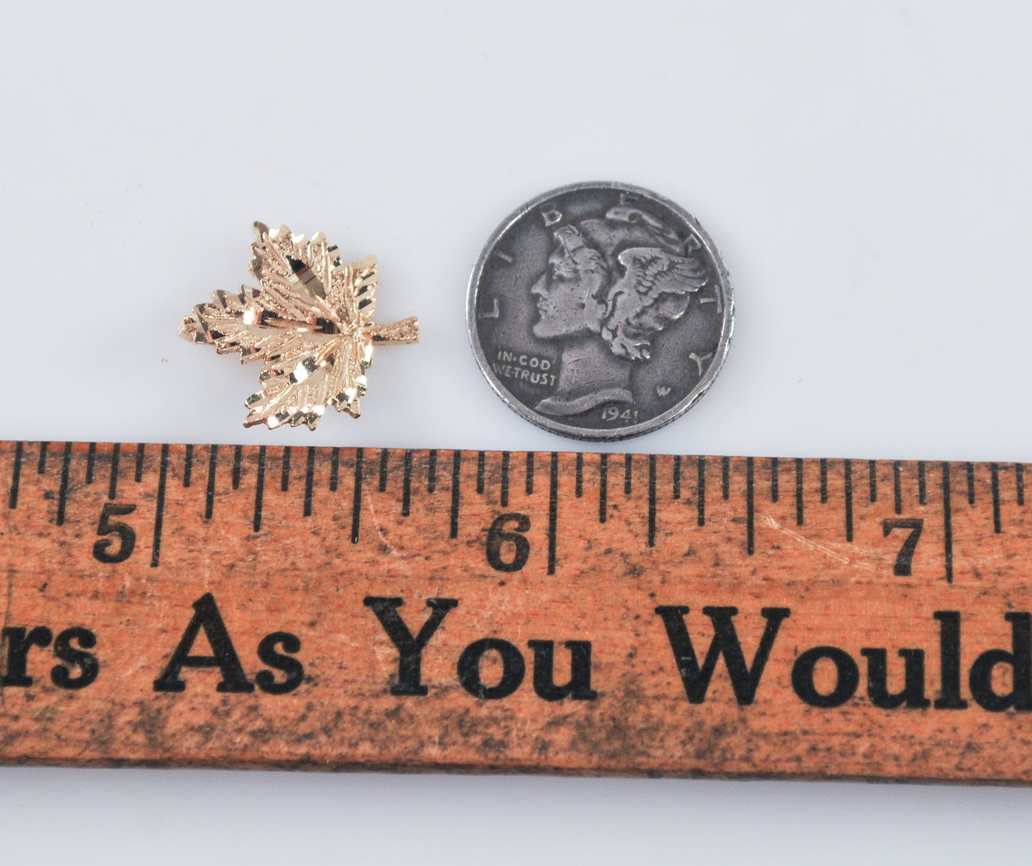 14K Gold Maple Leaf Pendant