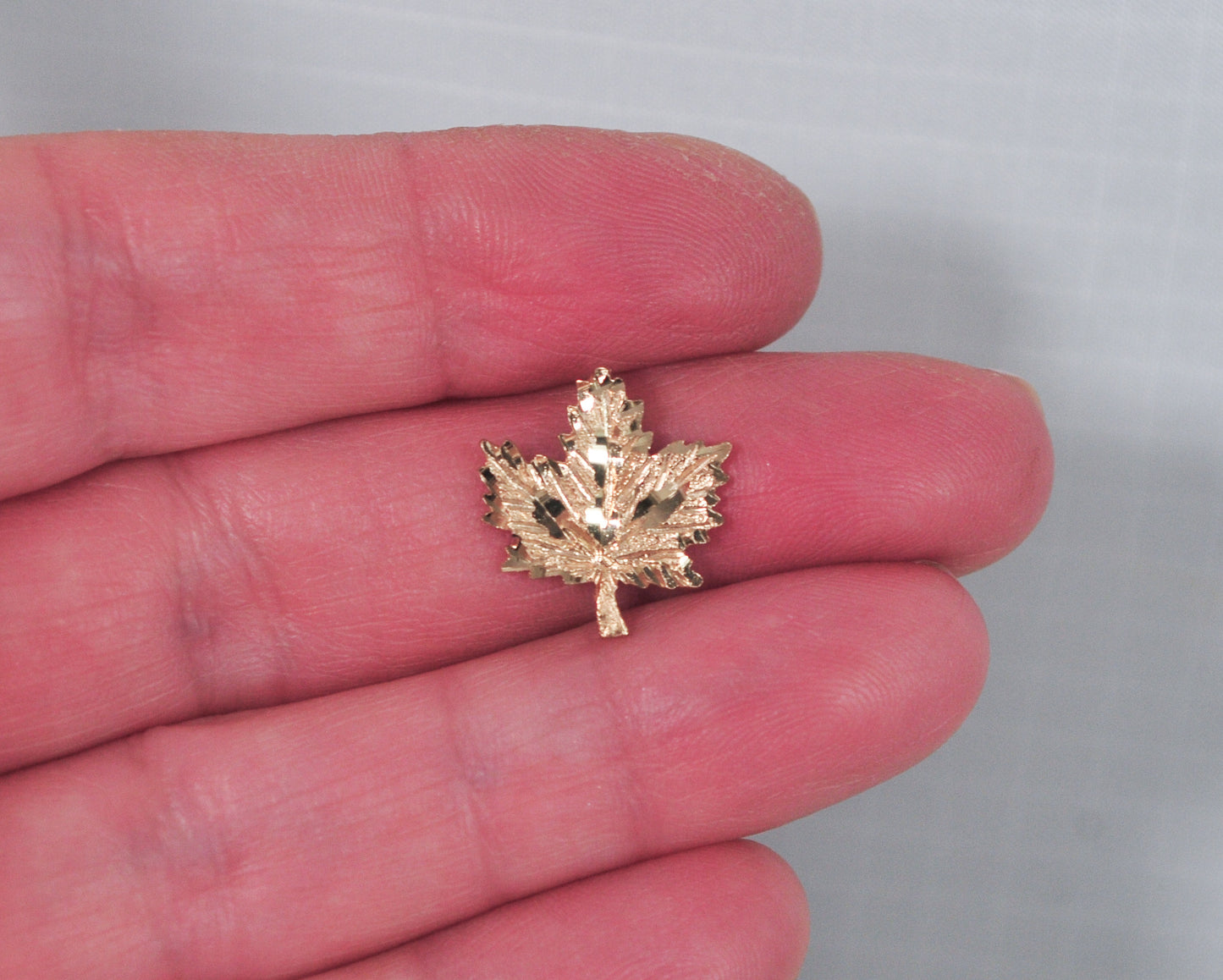 14K Gold Maple Leaf Pendant