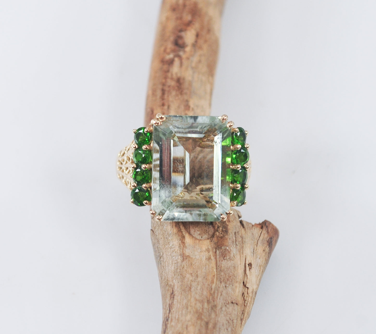 10K Gold Green Amethyst Ring