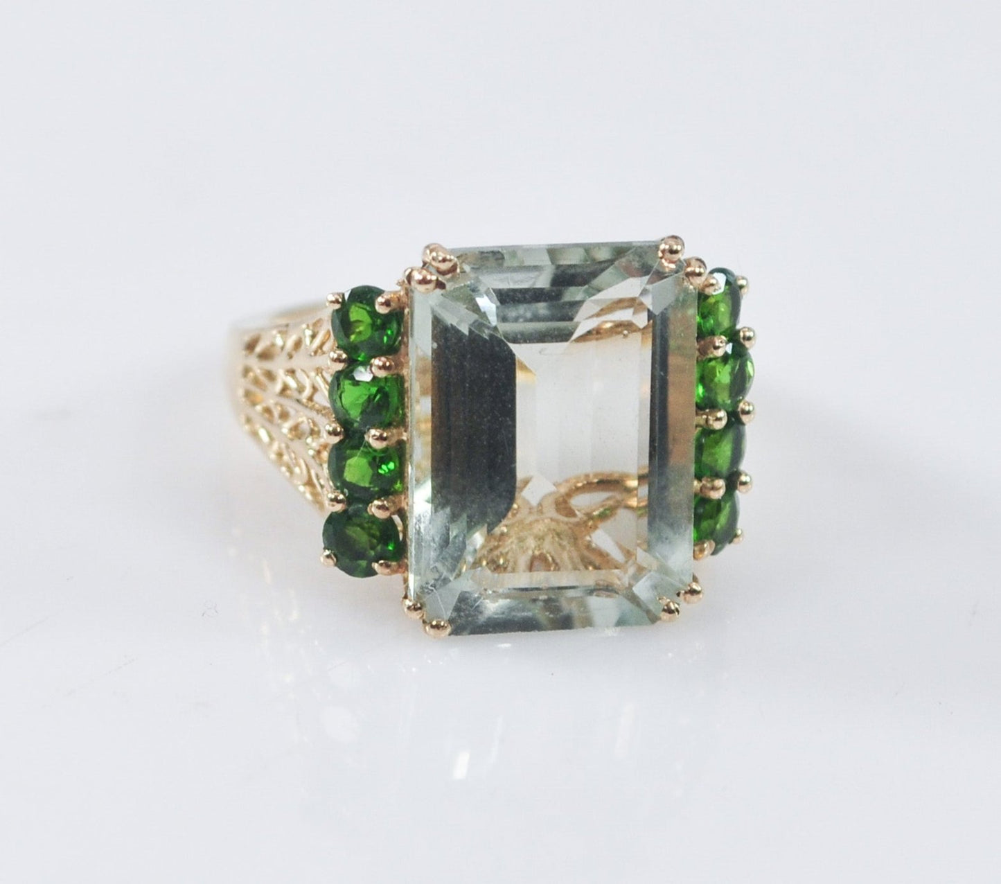 10K Gold Green Amethyst Ring