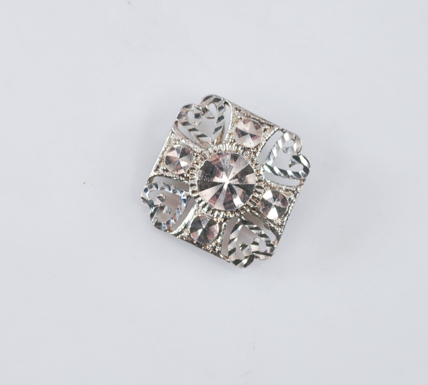 Beverly Hills 925 Silver Diamond Cut Brooch Pendant