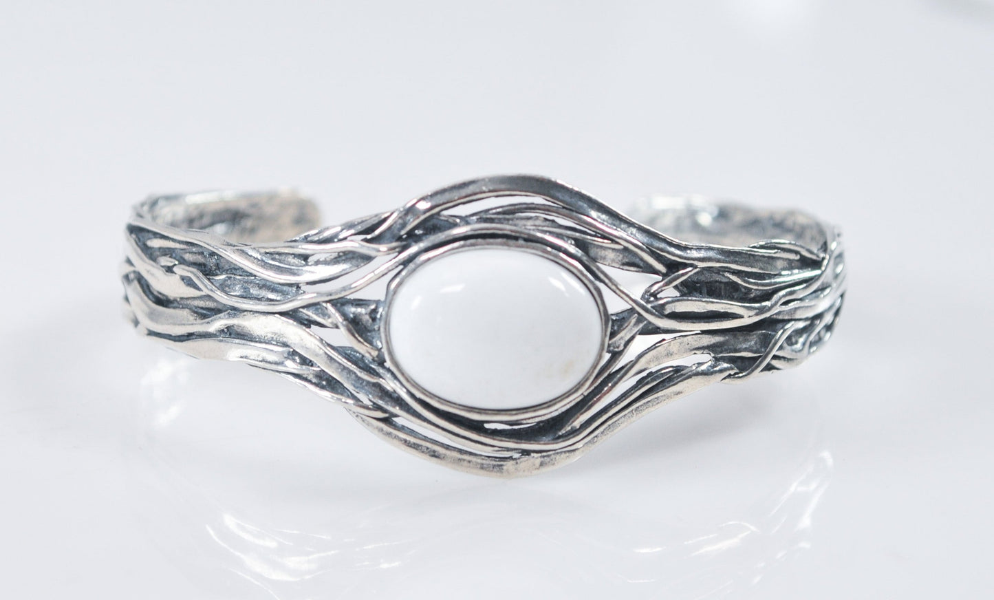 Israel Designer Sterling Silver White Agate Cuff Bracelet