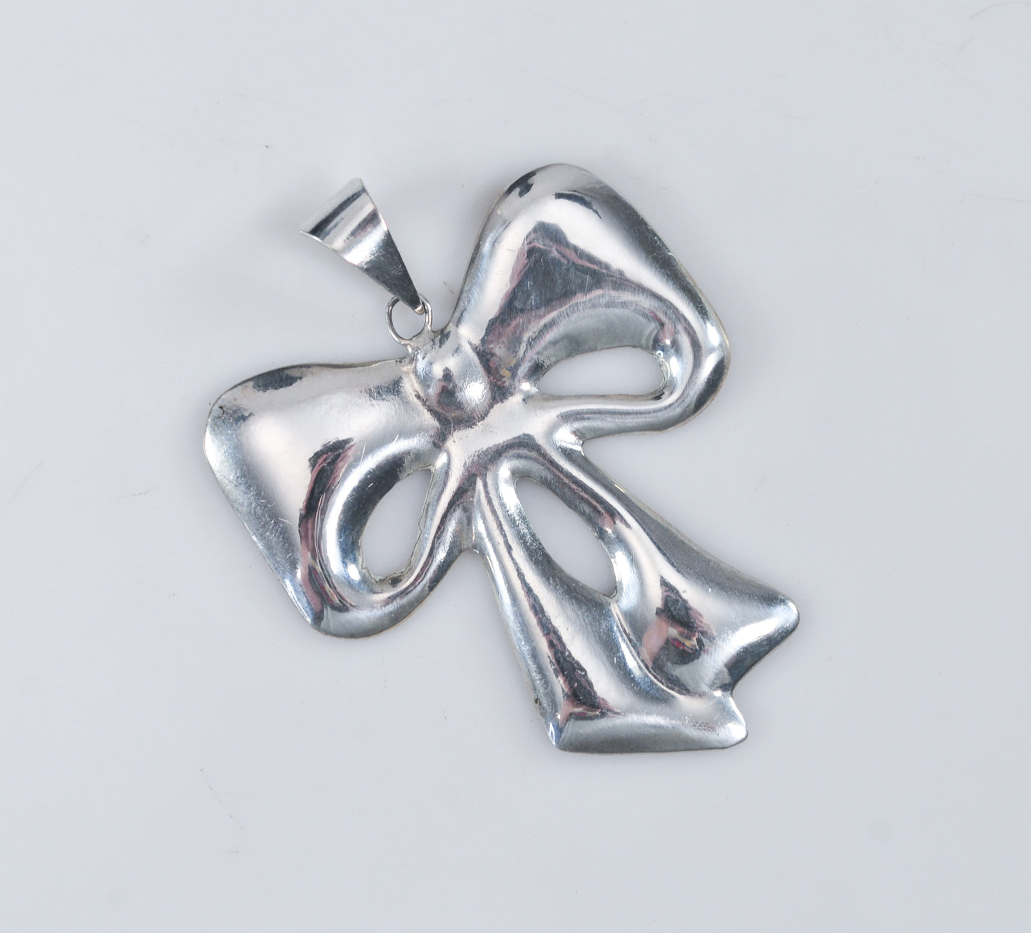 Vintage Taxco Sterling Silver Bow Pendant