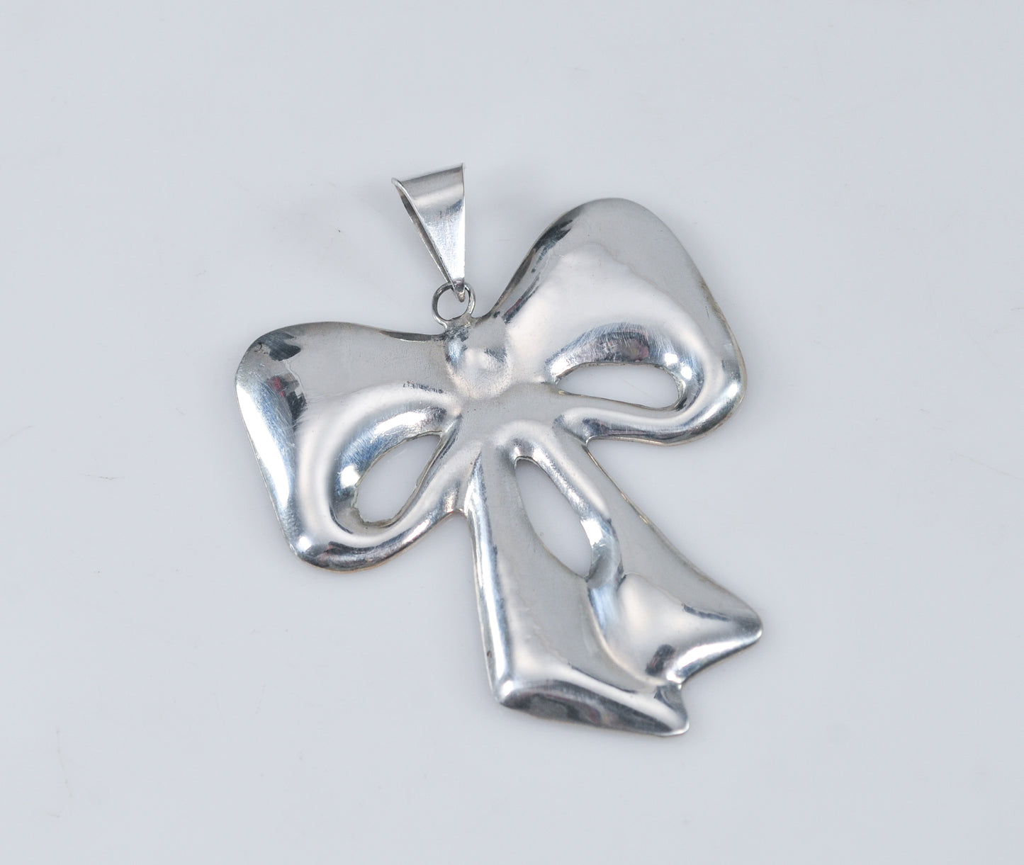 Vintage Taxco Sterling Silver Bow Pendant