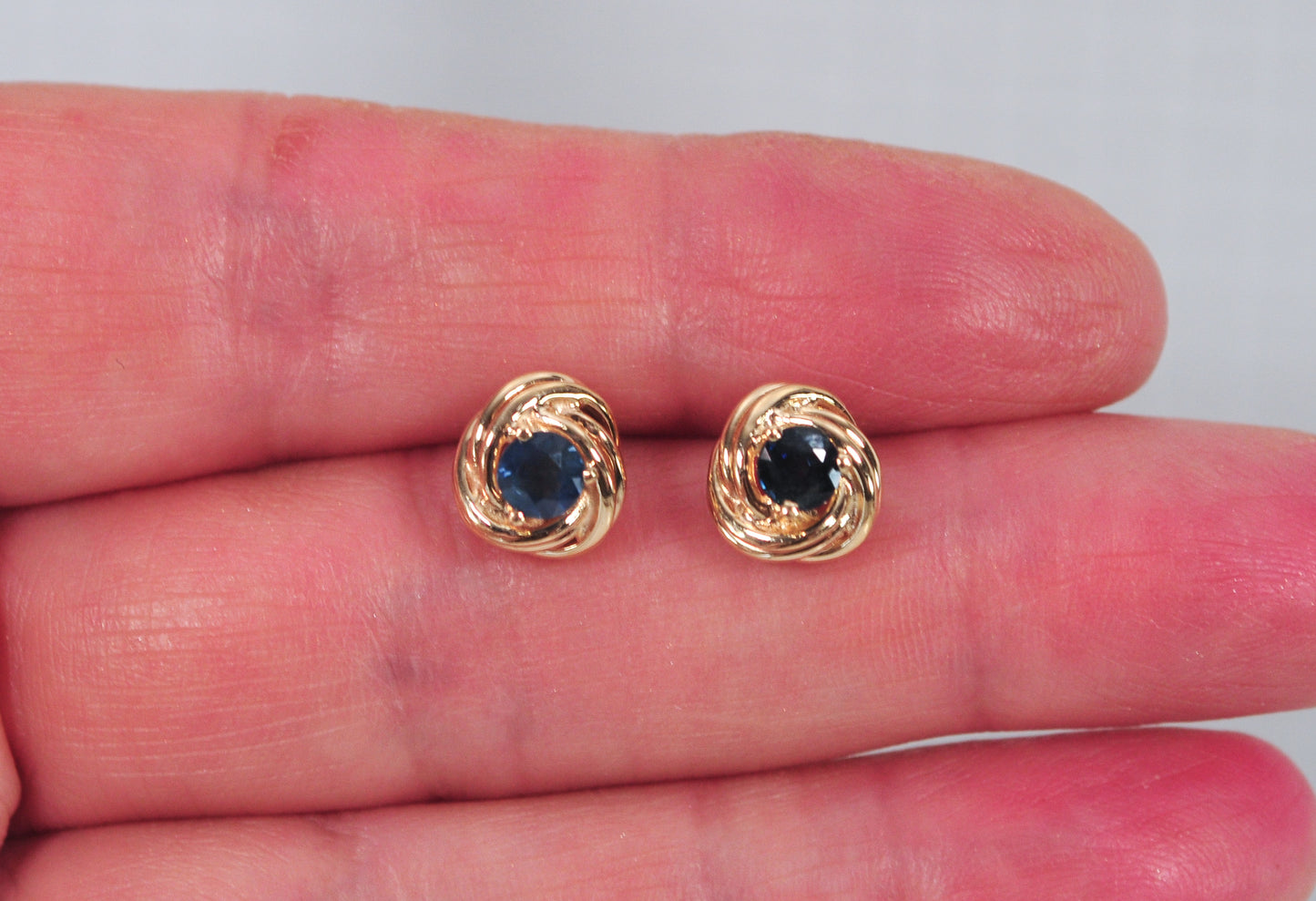 Clyde Dunier 14K Gold Sapphire Knot Earrings