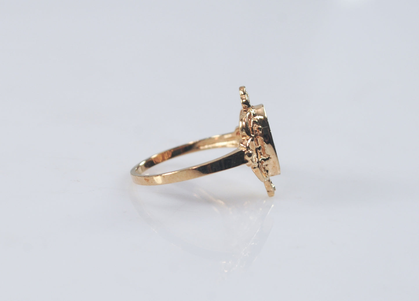 Robert Klein 10K Gold Initial Ring