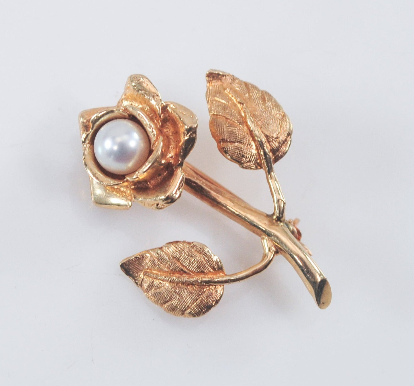 14K Gold Flower Brooch