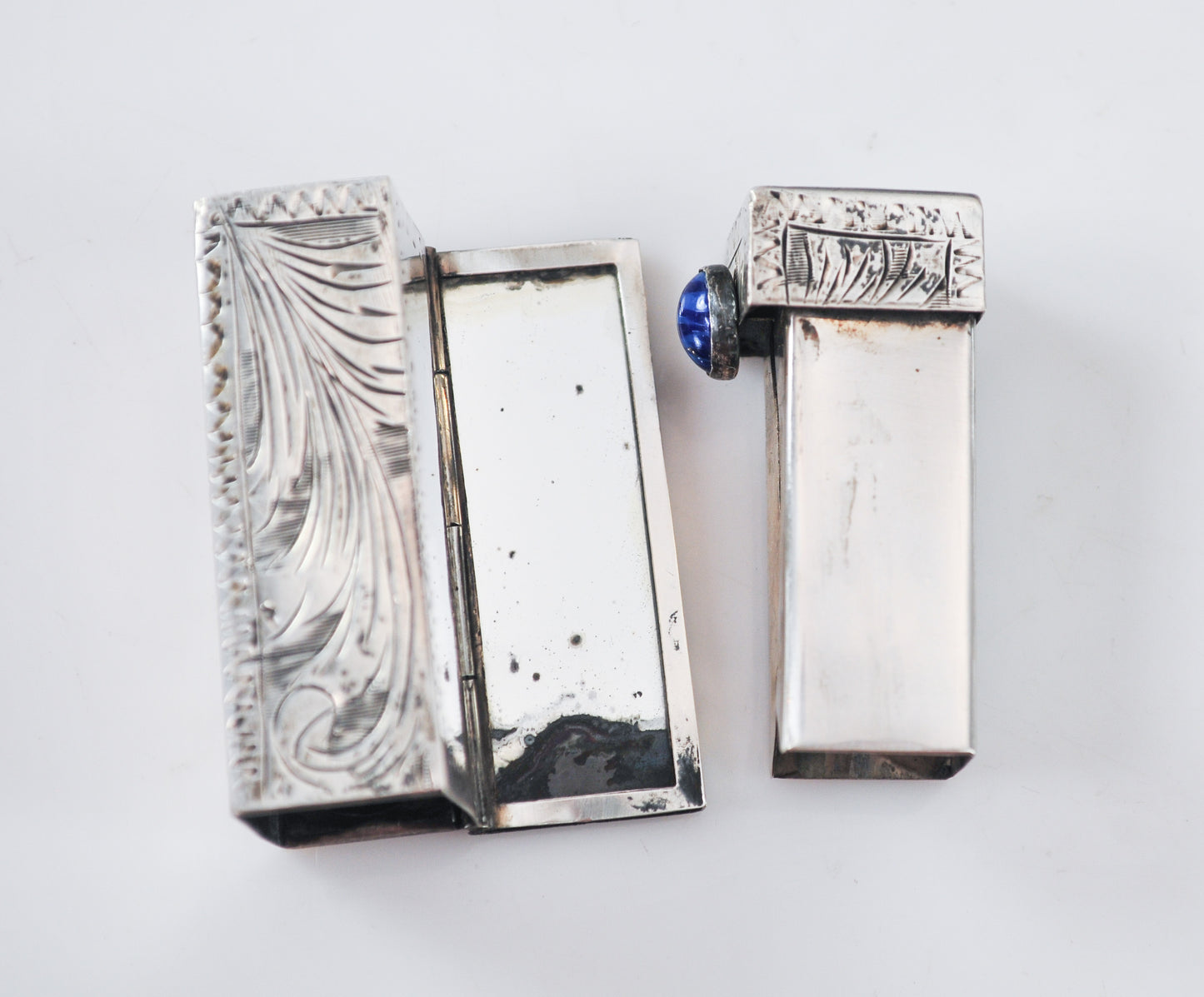 Vintage 800 Silver Lipstick Case