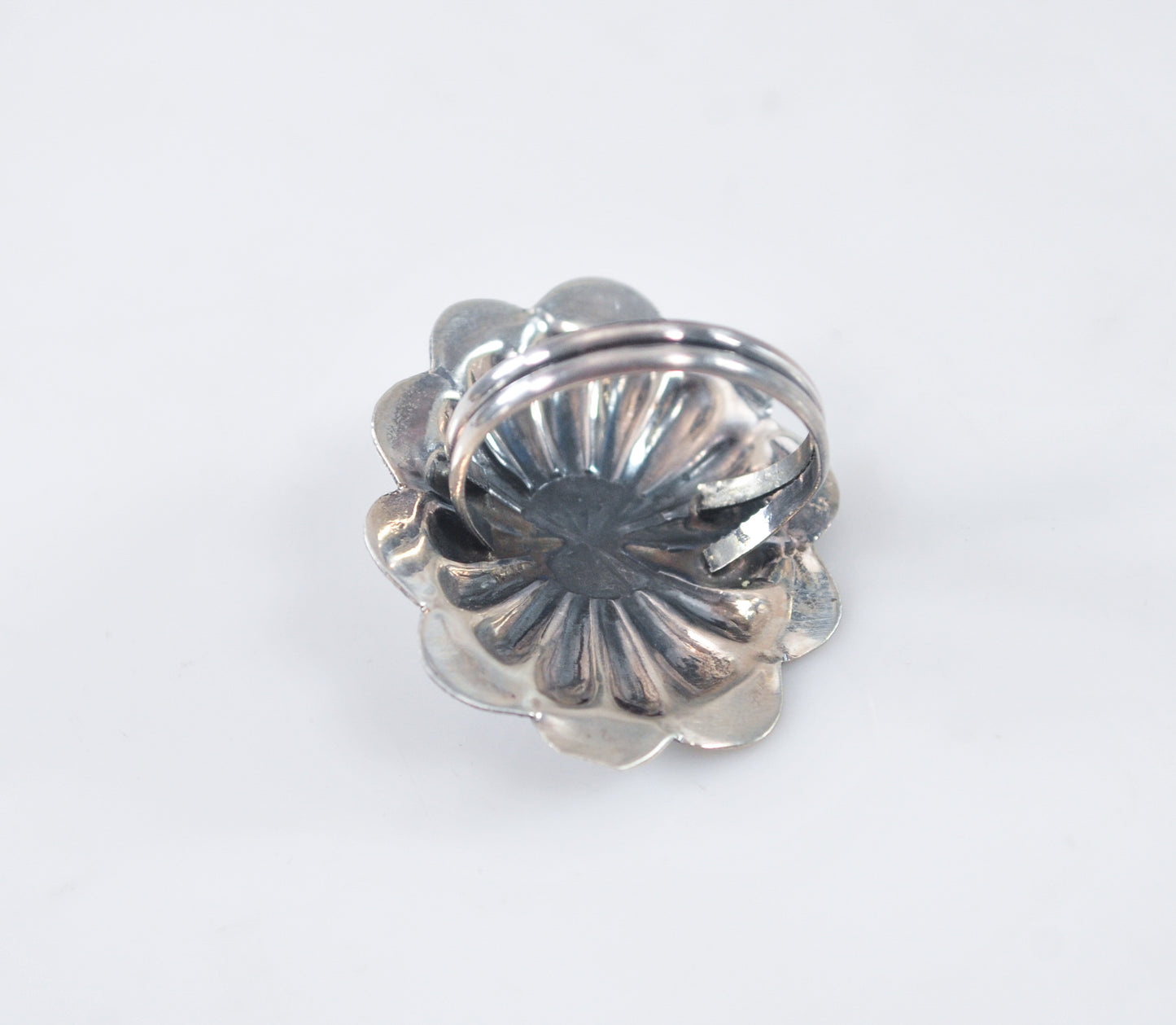 Navajo Sterling Silver Spiny Oyster Concho Ring