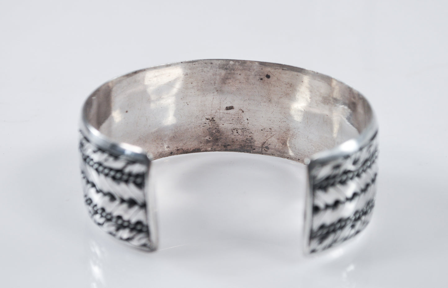 Vintage Southwestern Sterling Silver Cuff Bracelet