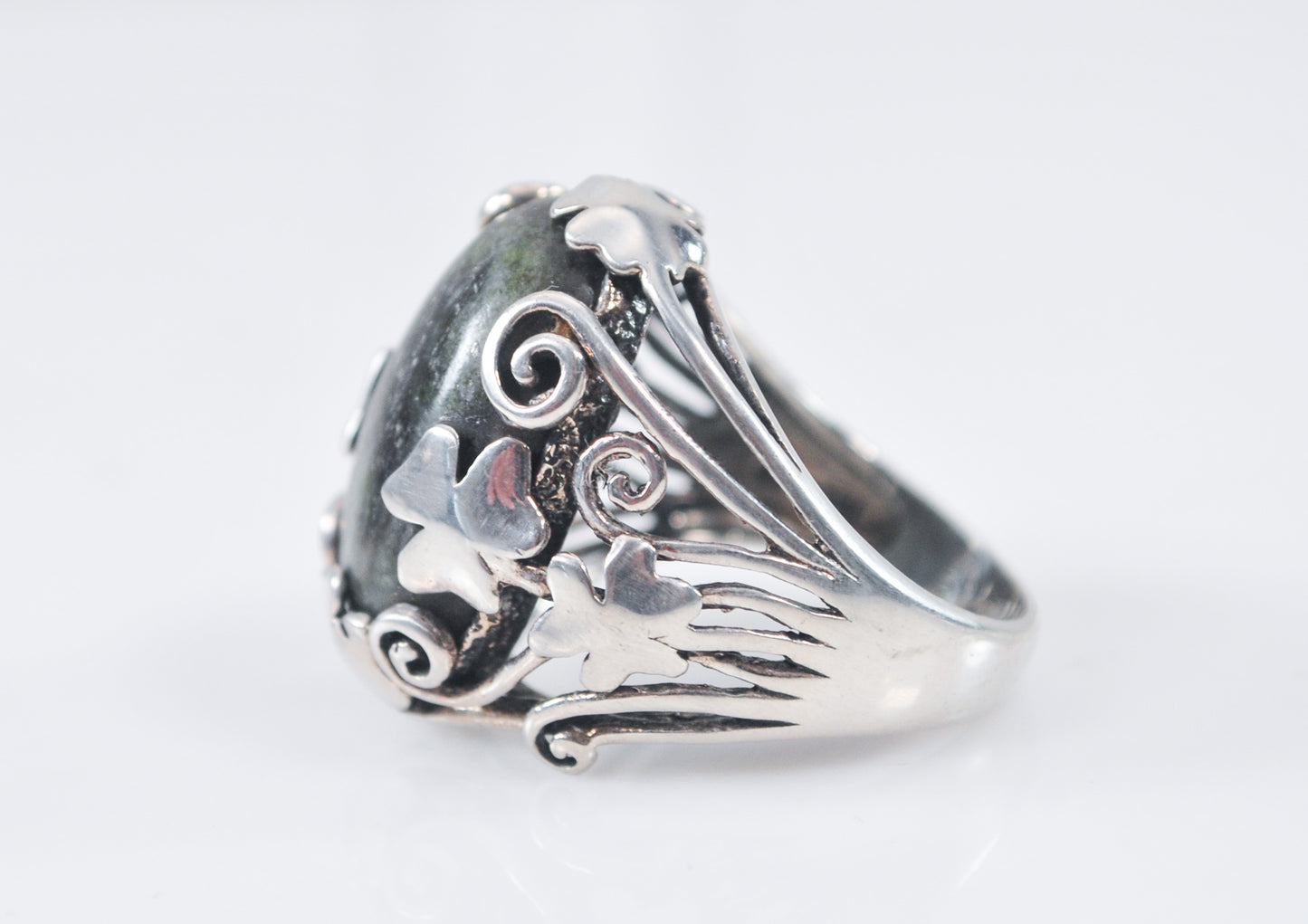 Connemara Marble Ireland Sterling Silver Shamrock Ring