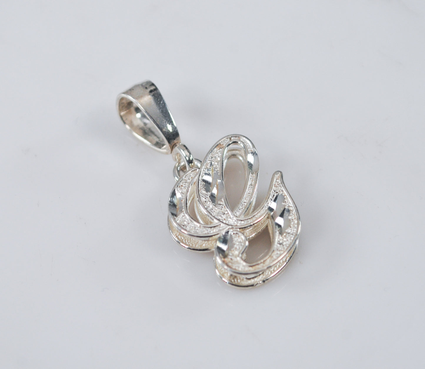 Signed Sterling Silver Initial G Pendant