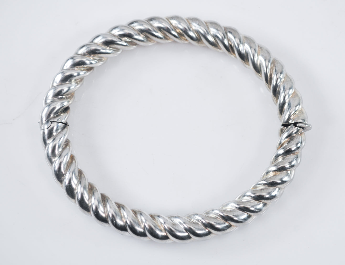 925 Italy Sterling Silver Twisted Hinged Bangle Bracelet