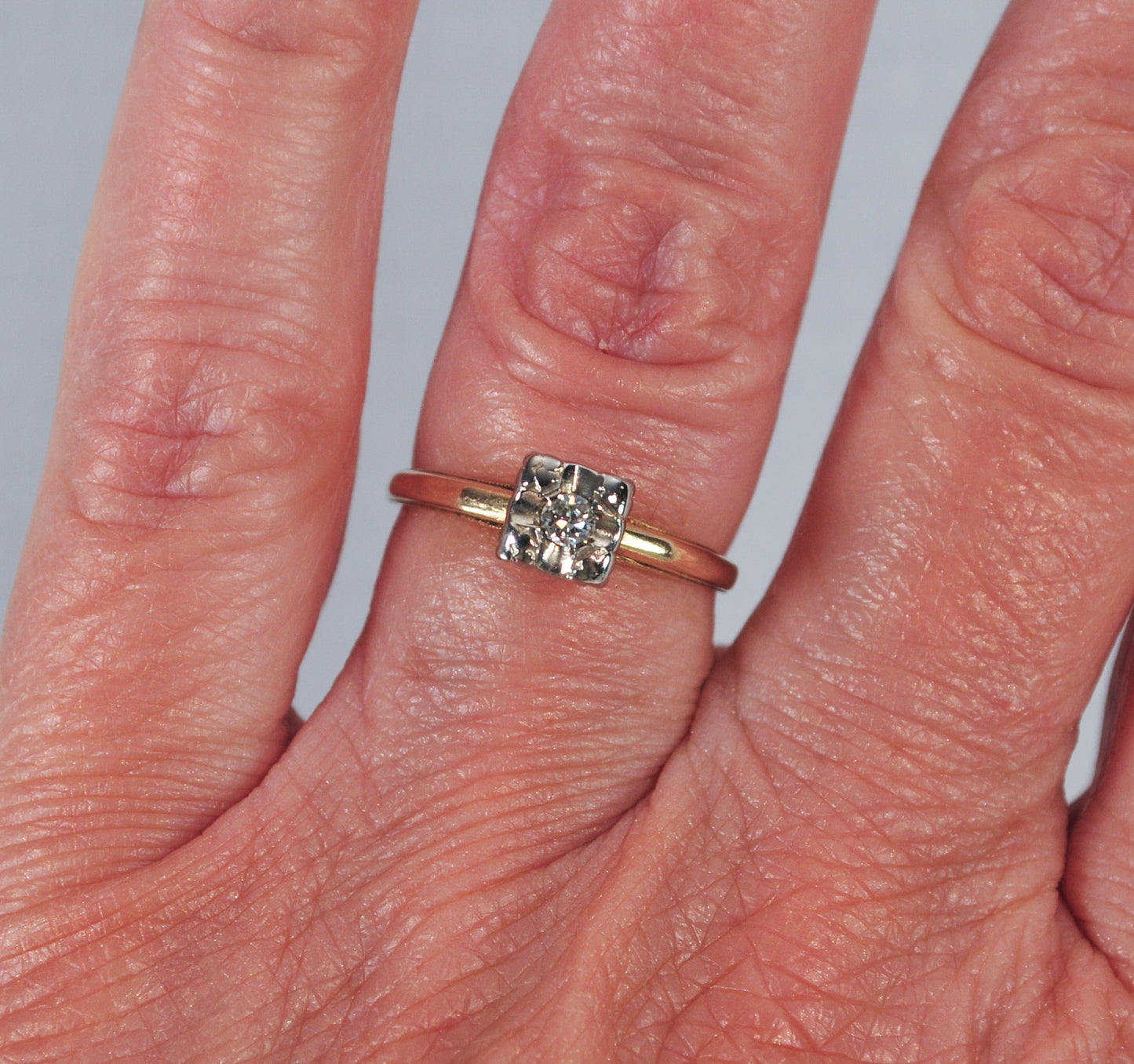 Vintage 14K Gold Diamond Ring