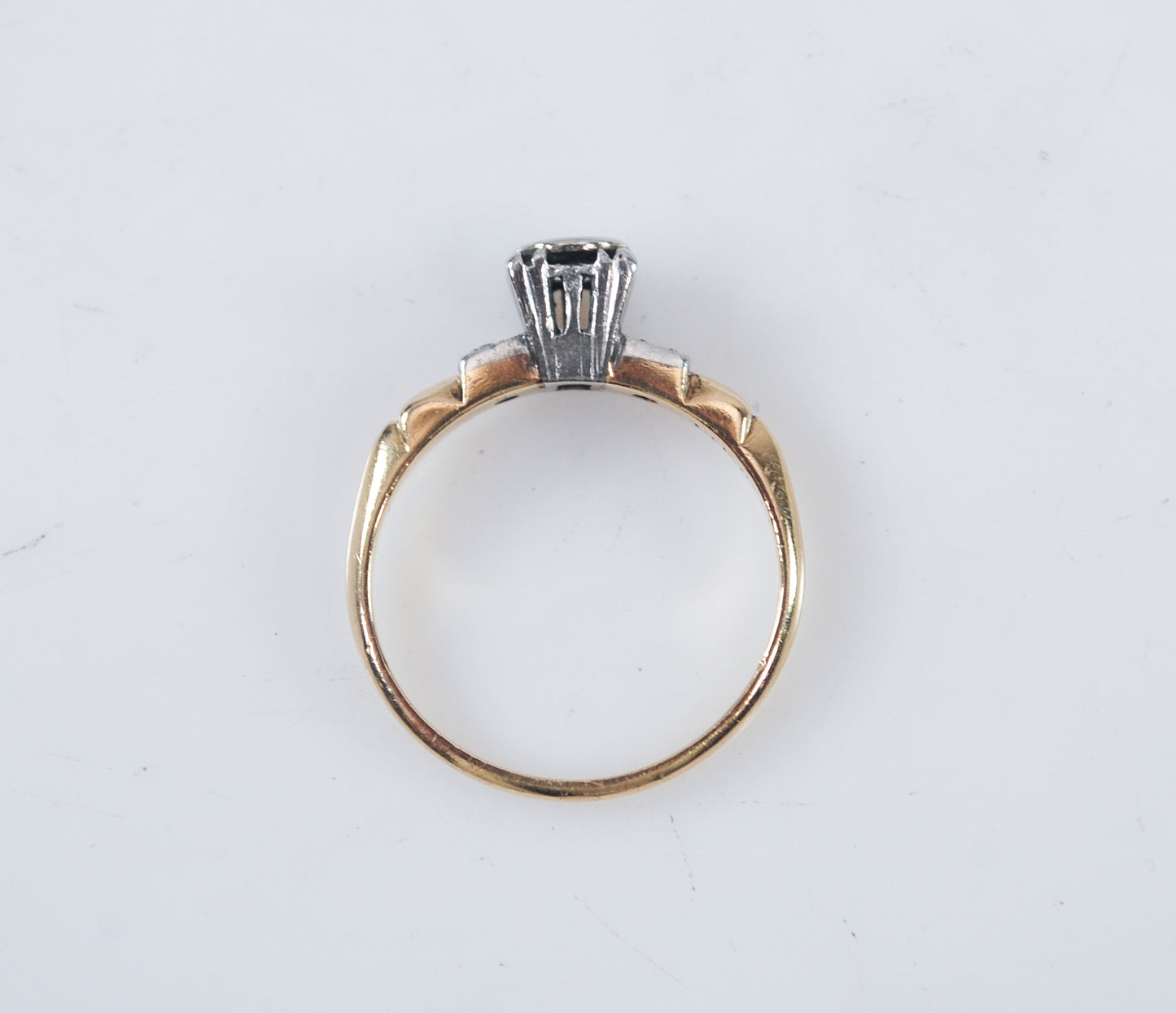 Antique Dainty 14K Gold Diamond Ring