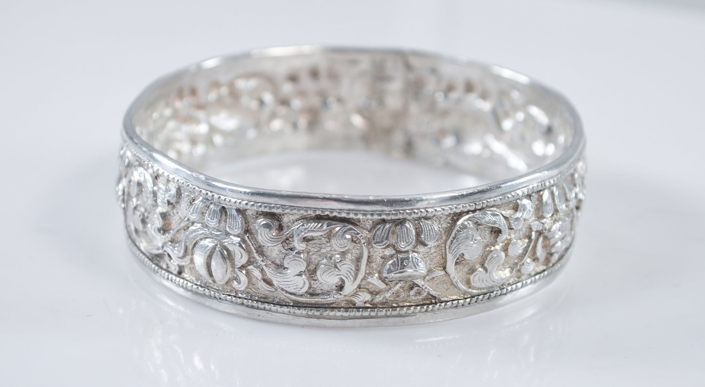 Wide Vintage Sterling Bangle Bangle Bracelet