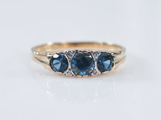 Vintage 14K Gold Blue Zircon Ring