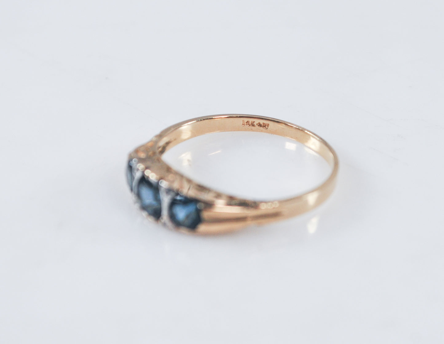 Vintage 14K Gold Blue Zircon Ring