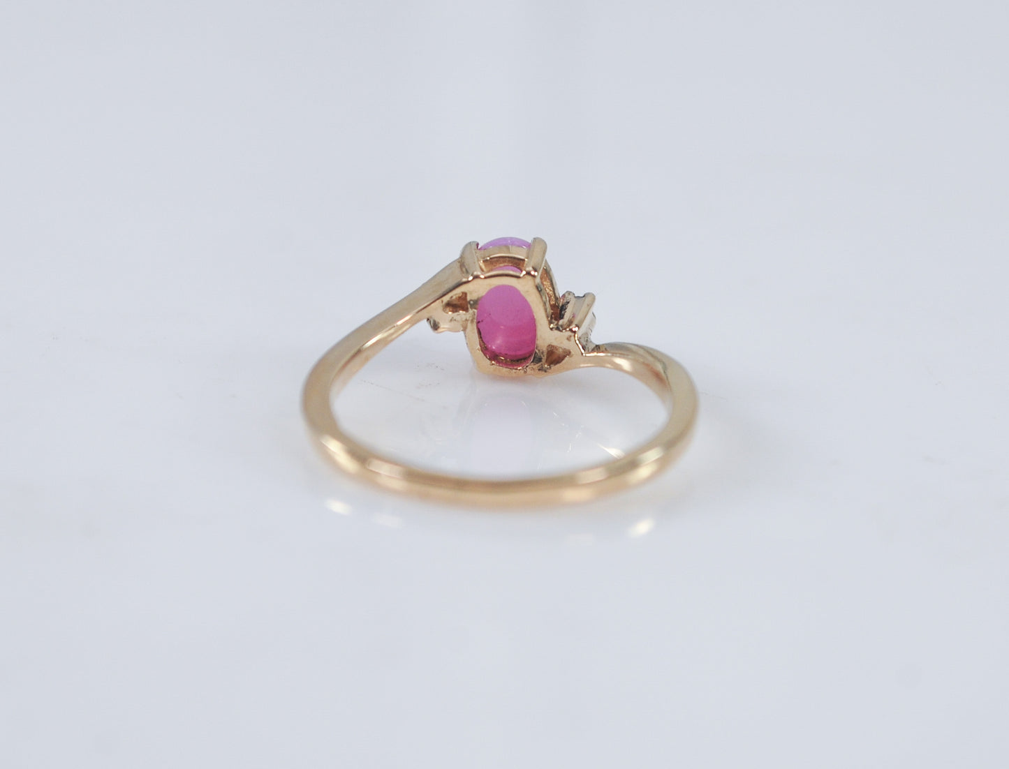 10K Gold Pink Star Sapphire Ring