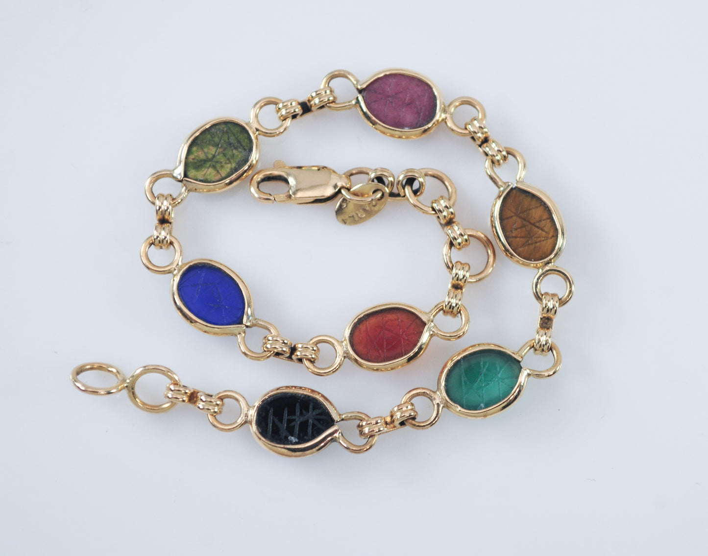 Vintage Carla 14K Gold Mini Scarab Bracelet