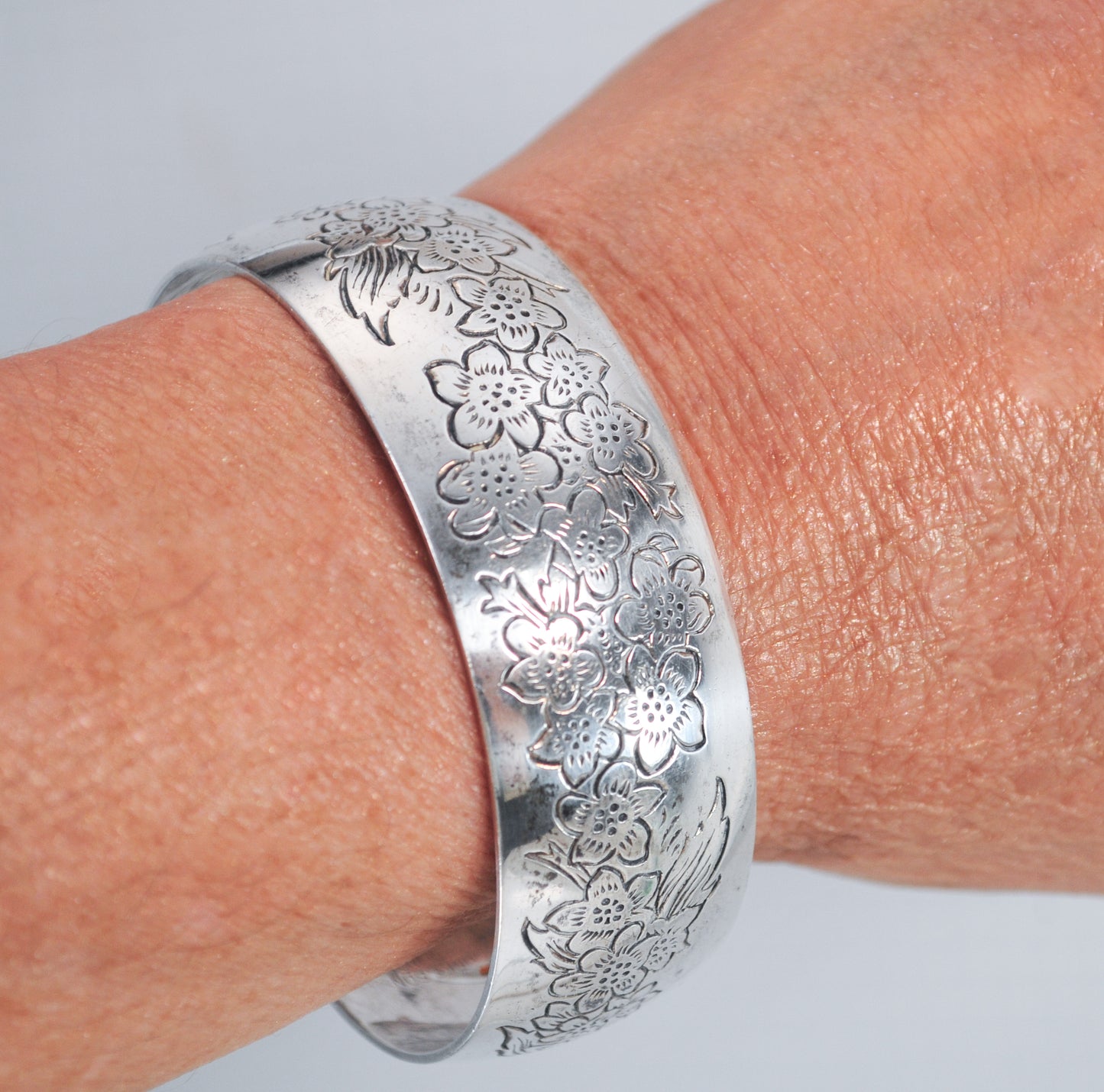 S Kirk & Son Sterling Silver Larkspur Cuff Bracelet