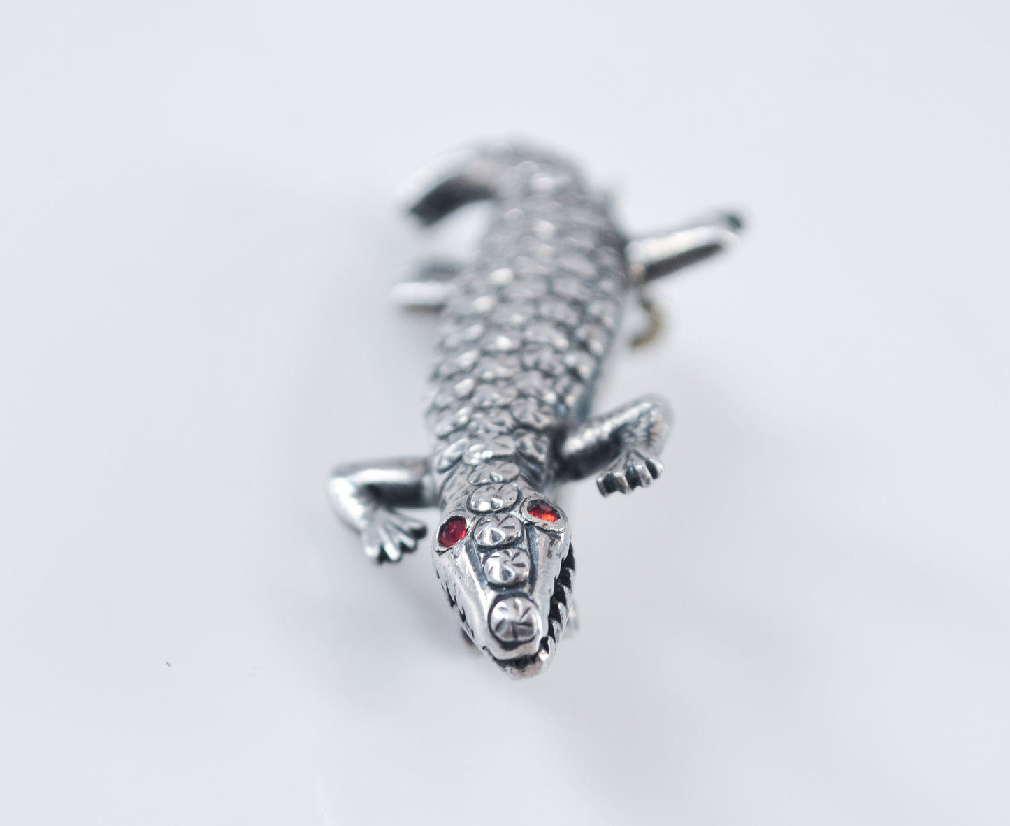 Early Native American Sterling Silver Lizard Brooch